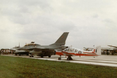 f16-16