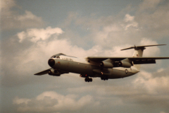 Starlifter-flypast