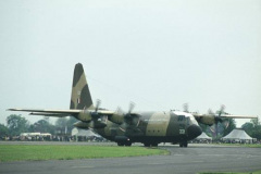 XV221