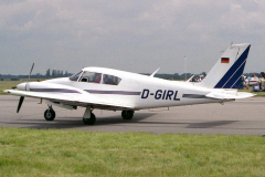 Piper_PA-30_Twin_Comanche_D