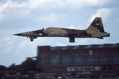 CF-83-008b