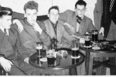 The-lads-at-the-Fenton-Flyer-1